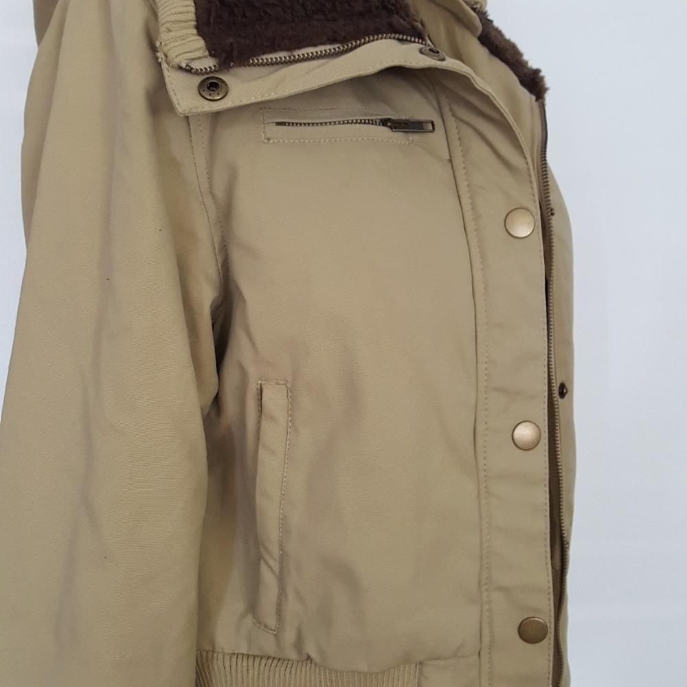 Circa Jacket - Picture 2 of 8